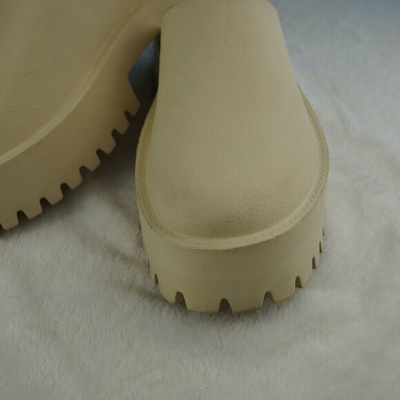 Jeffrey Campbell Cream Platform Clogs Size 10 Y2K Chunky Slip-On Slides‎ - Picture 3 of 11